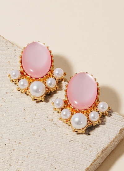 Antique Styled Oval Stud Pearl Fringe Earrings - Pink