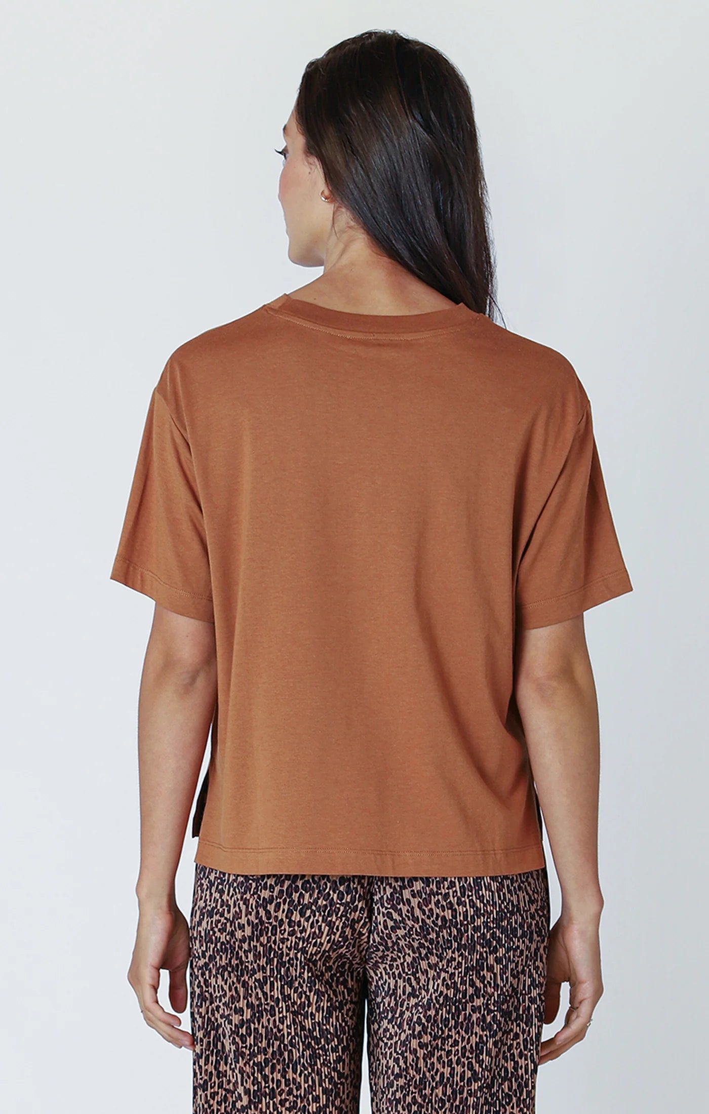 Essential Tee in Toffee